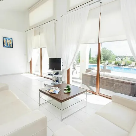 Rent Private 069 Βίλα