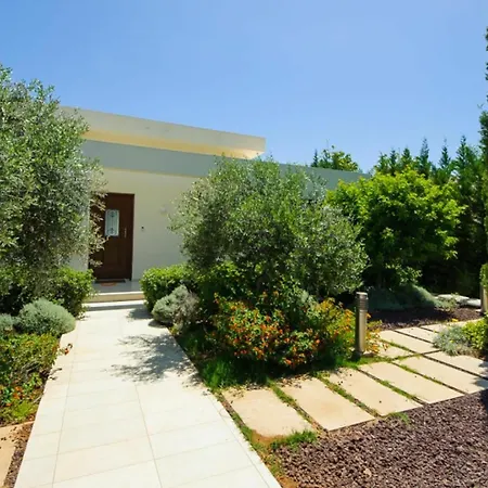 Rent Private 069 * Πρωταράς